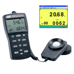 RS-232专业级照度计TES-1339R 数字照度计 电脑连接照度计 照度表
